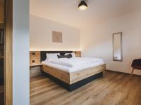Zimmer 1 2026 HAT